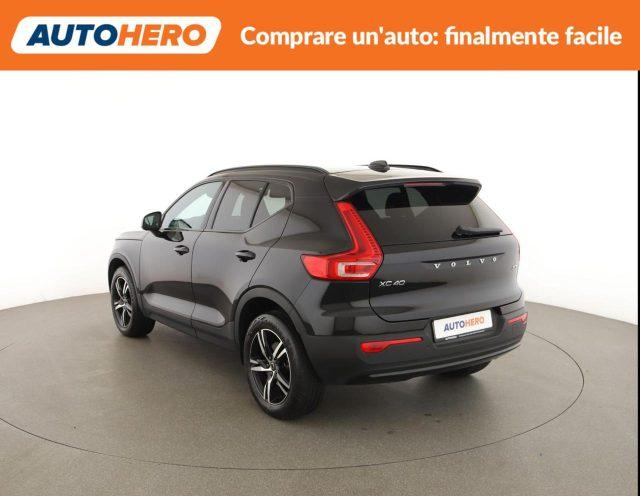 VOLVO XC40 B3 automatico Plus Dark N1