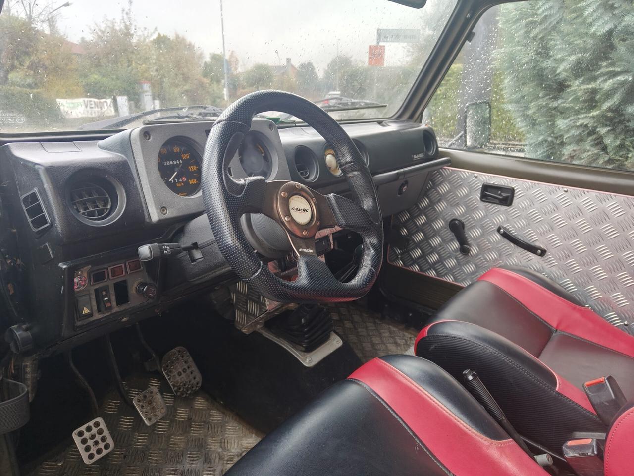 Suzuki SJ 410 SJ410 Cabriolet De Luxe