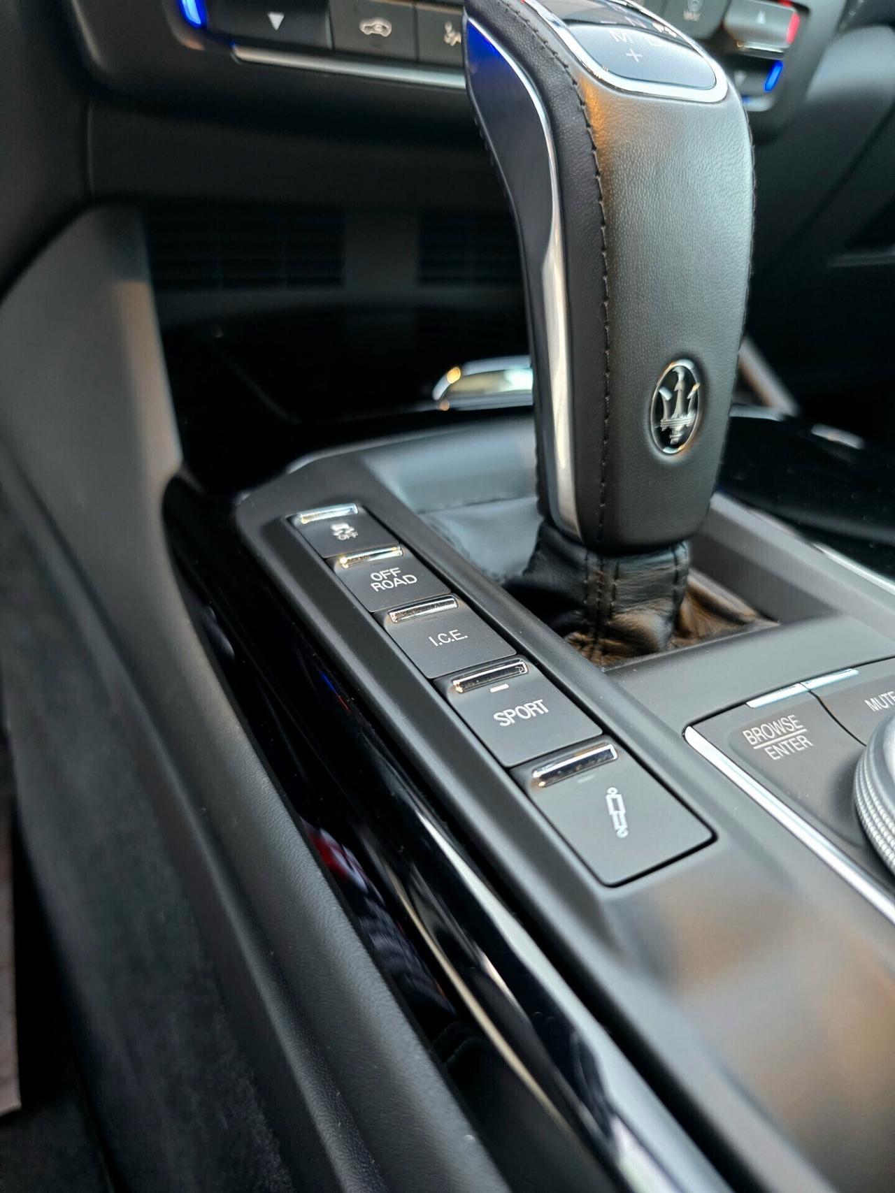 Maserati Levante 2.0 mhev GT 330cv auto
