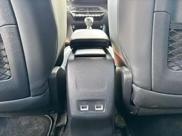 Peugeot 2008 PureTech 130 S&S GT