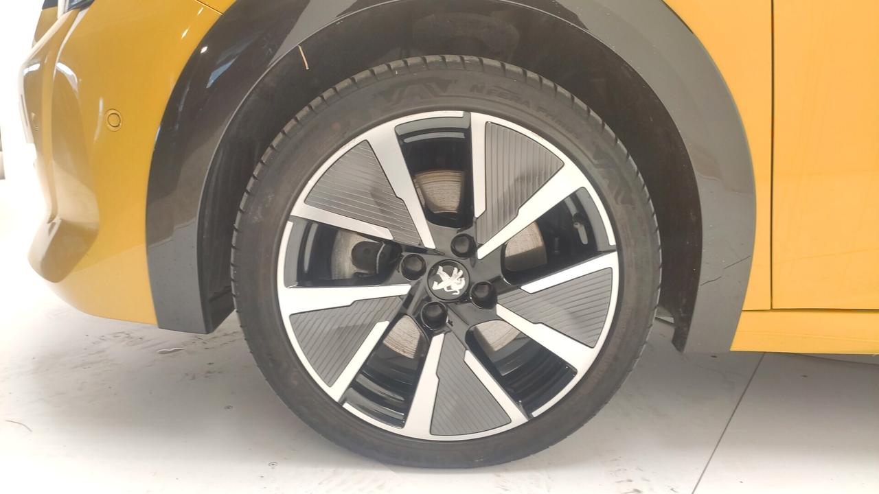 Peugeot 208 motore elettrico 136 CV 5 porte GT