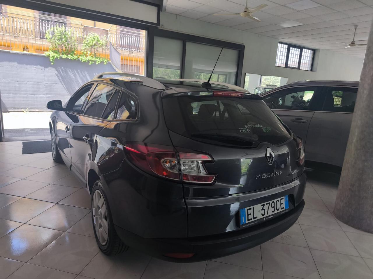 Renault Megane Mégane 1.5 dCi 110CV EDC SporTour Attractive
