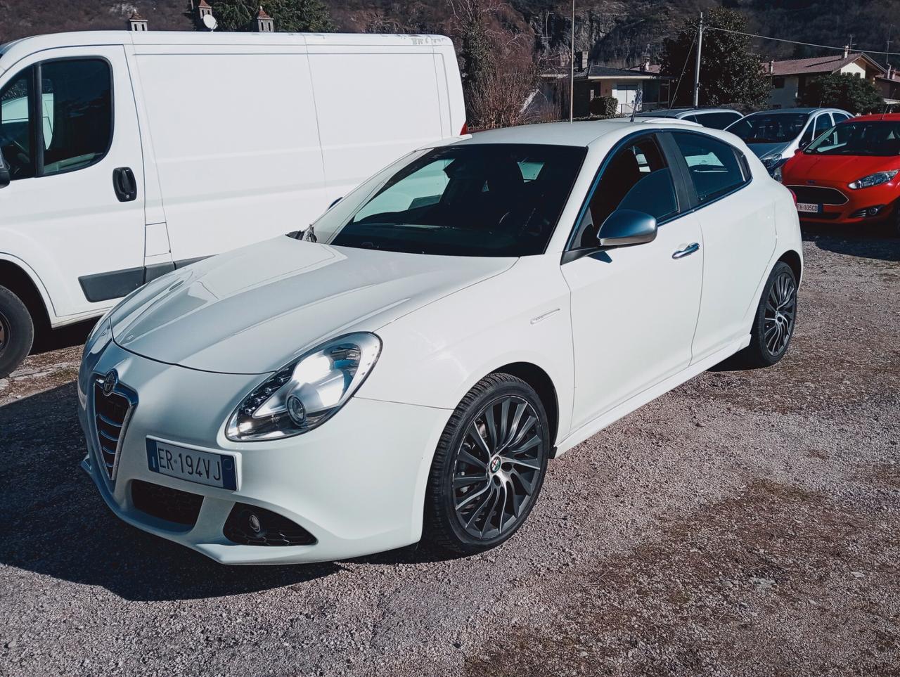 Alfa Romeo Giulietta 1.6 JTDm-2 105 CV Exclusive