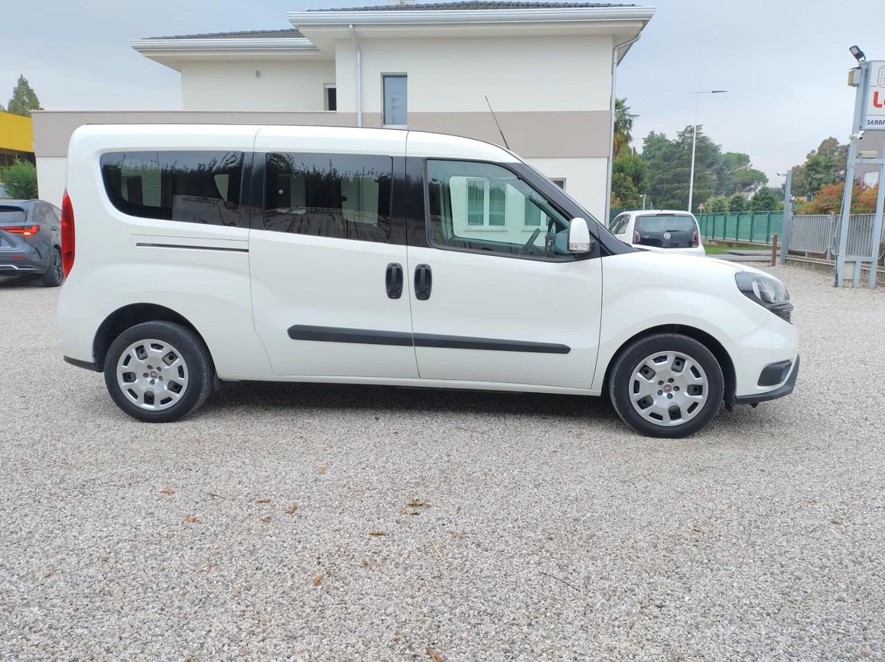 Fiat Doblò Maxi 1.6mjt OK NEOPATENTATI-AUTOCARRO