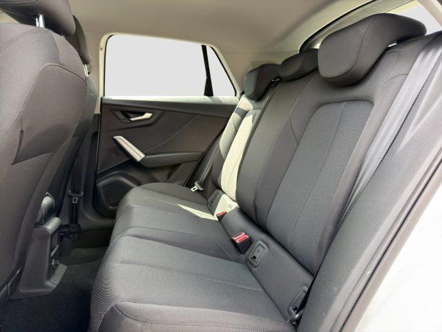 AUDI Q2 Q2 30 TDI S tronic Business Advanced