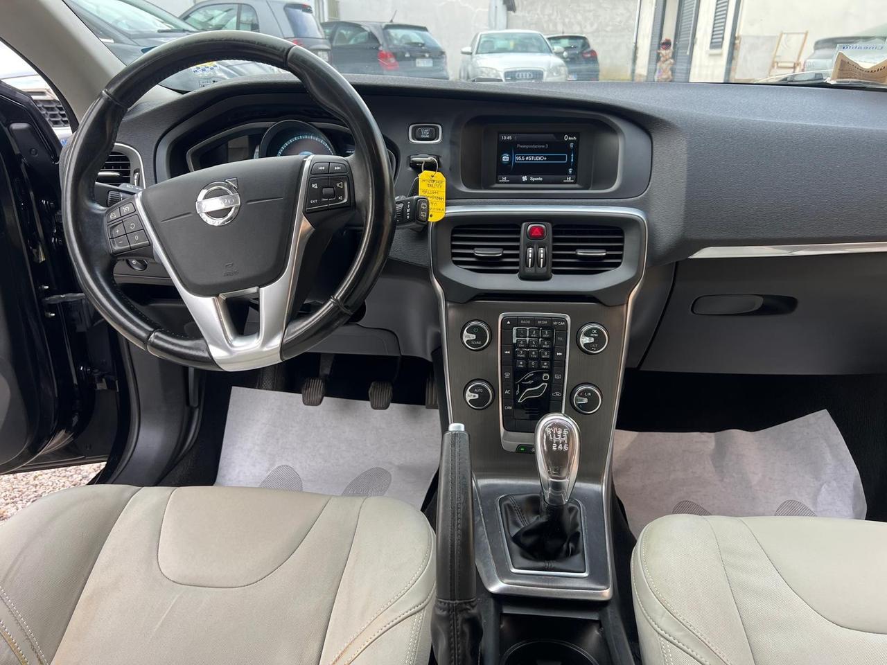 Volvo V40 D2 1.6 Kinetic
