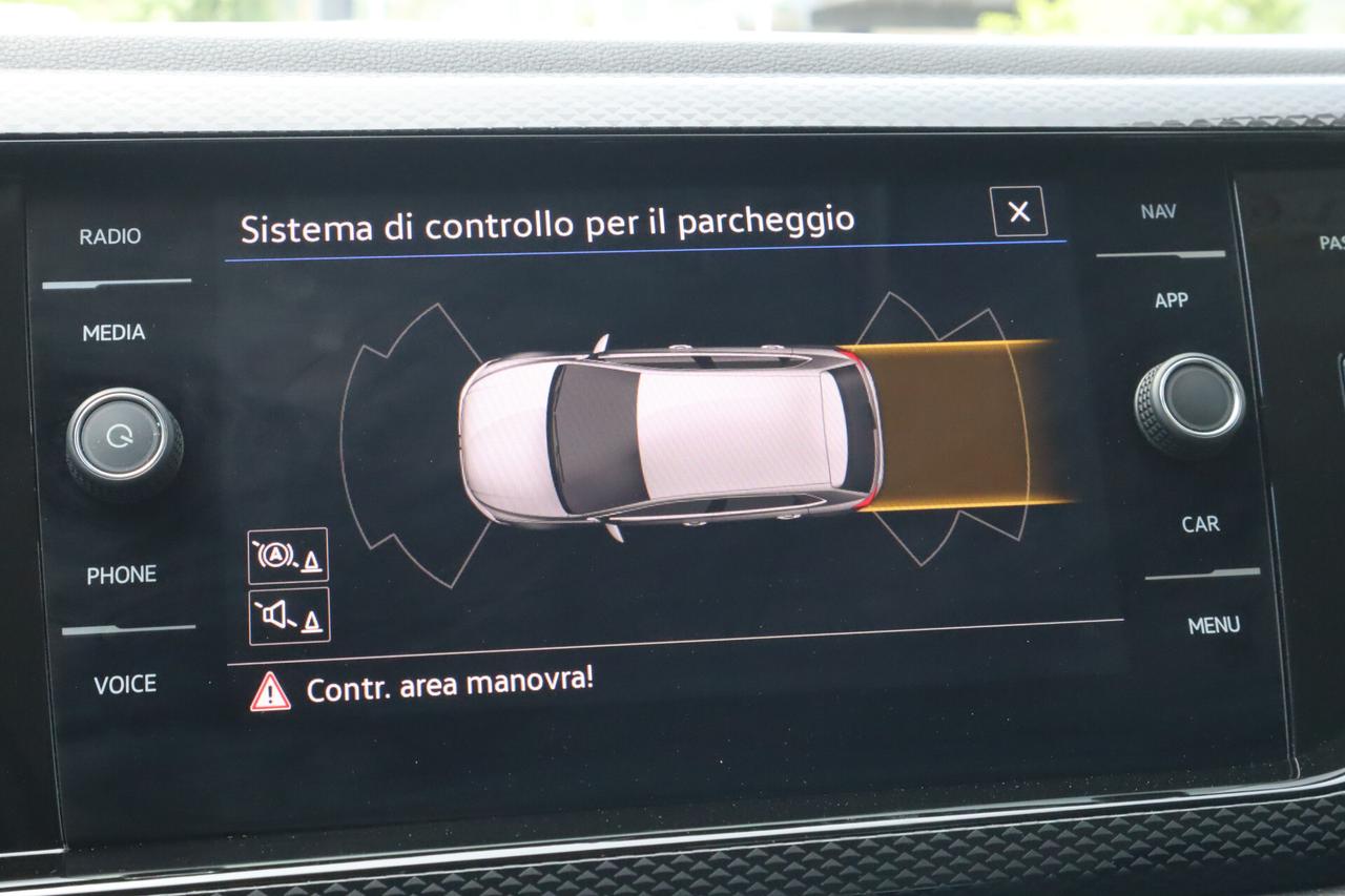 Volkswagen Polo LIFE 95CV DSG LED PDC SOLO 34.400KM!
