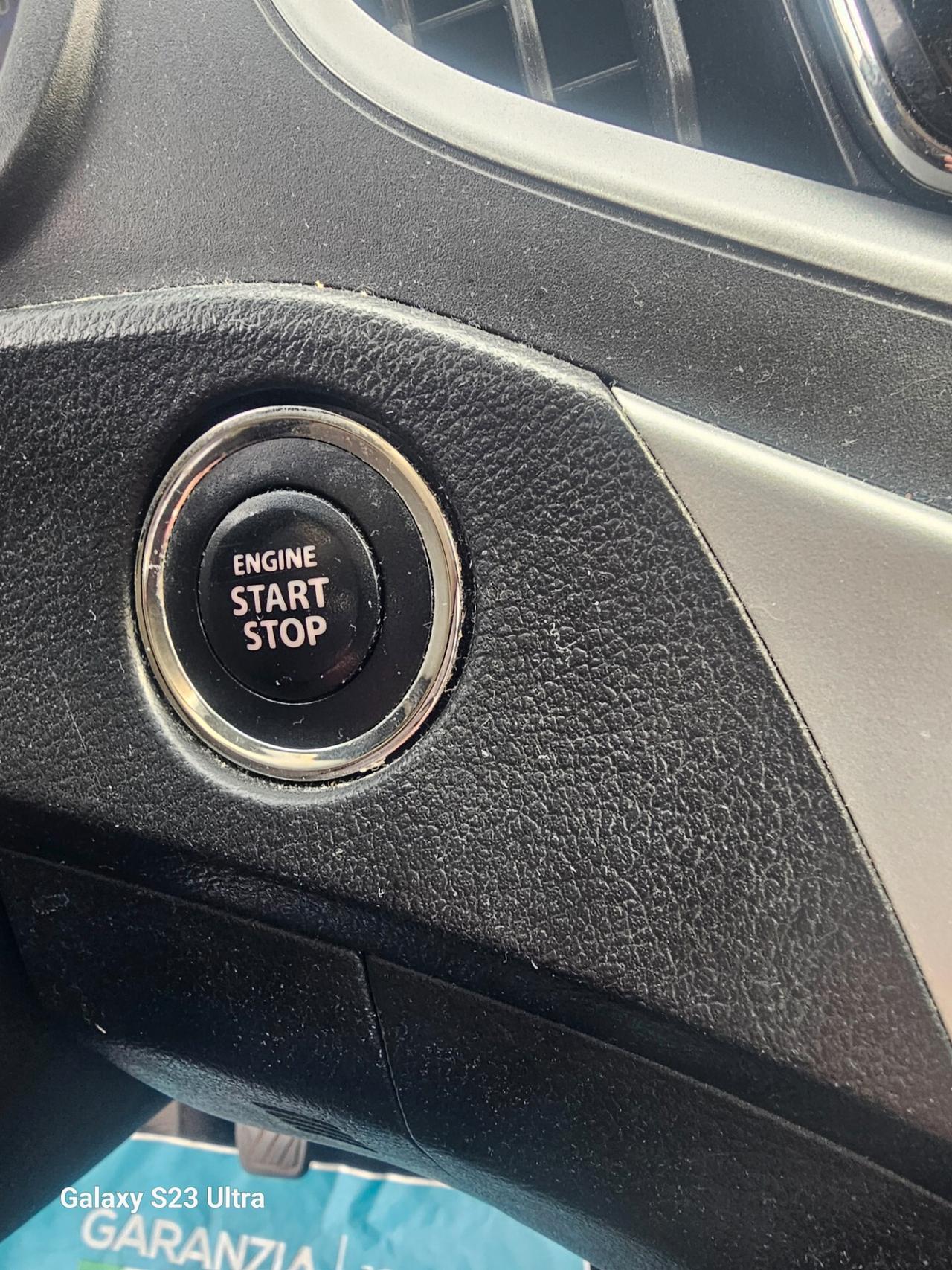 Suzuki Baleno 1.2 Hybrid B-Top