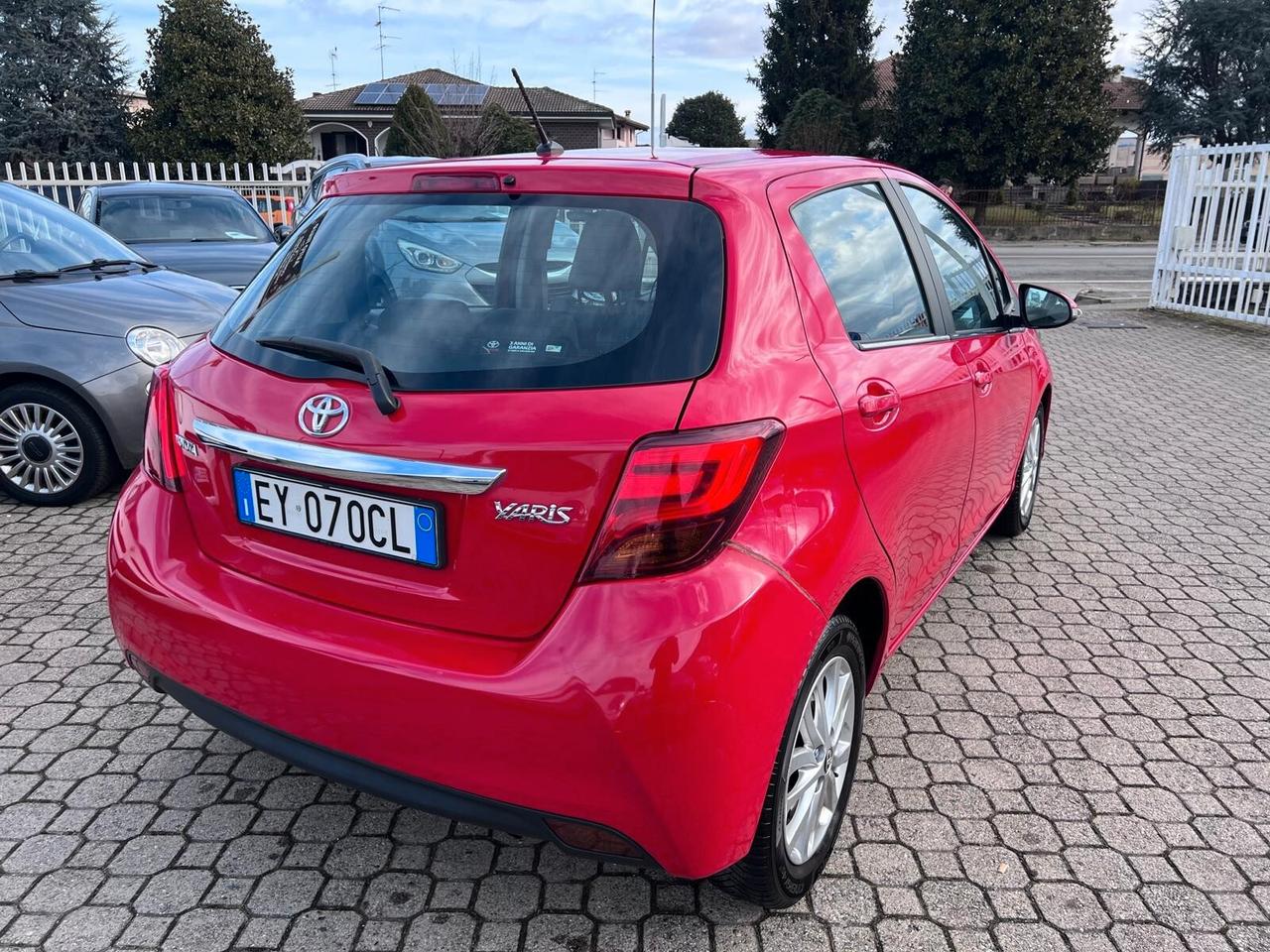 Toyota Yaris 1.0 5 porte Lounge