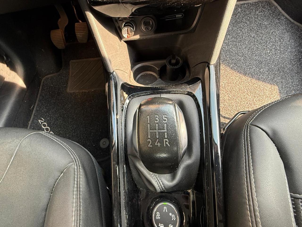 Peugeot 2008 PureTech Turbo 110 S&S Allure