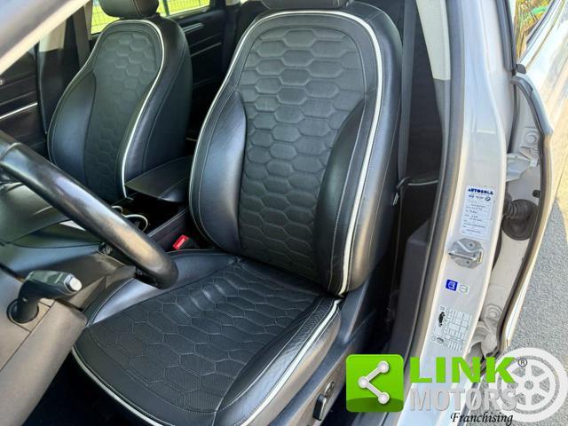 FORD Mondeo Full Hybrid 2.0 187 CV eCVT 4 porte Vignale