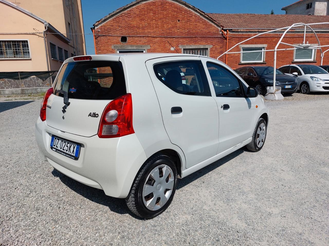 Suzuki Alto 1.0 GLX CAMBIO AUTOMATICO OK NEOPATENTATI