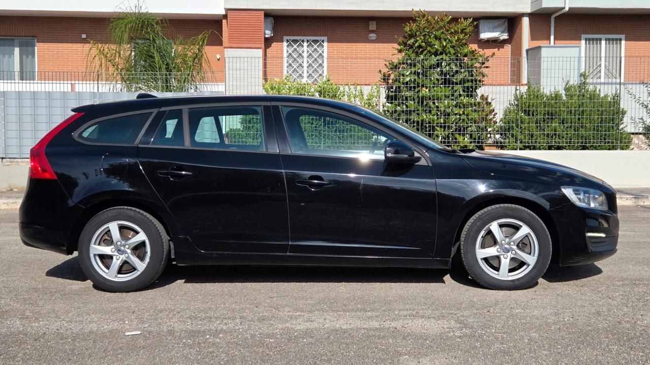 Volvo V60 D3 Geartronic Momentum Automatica