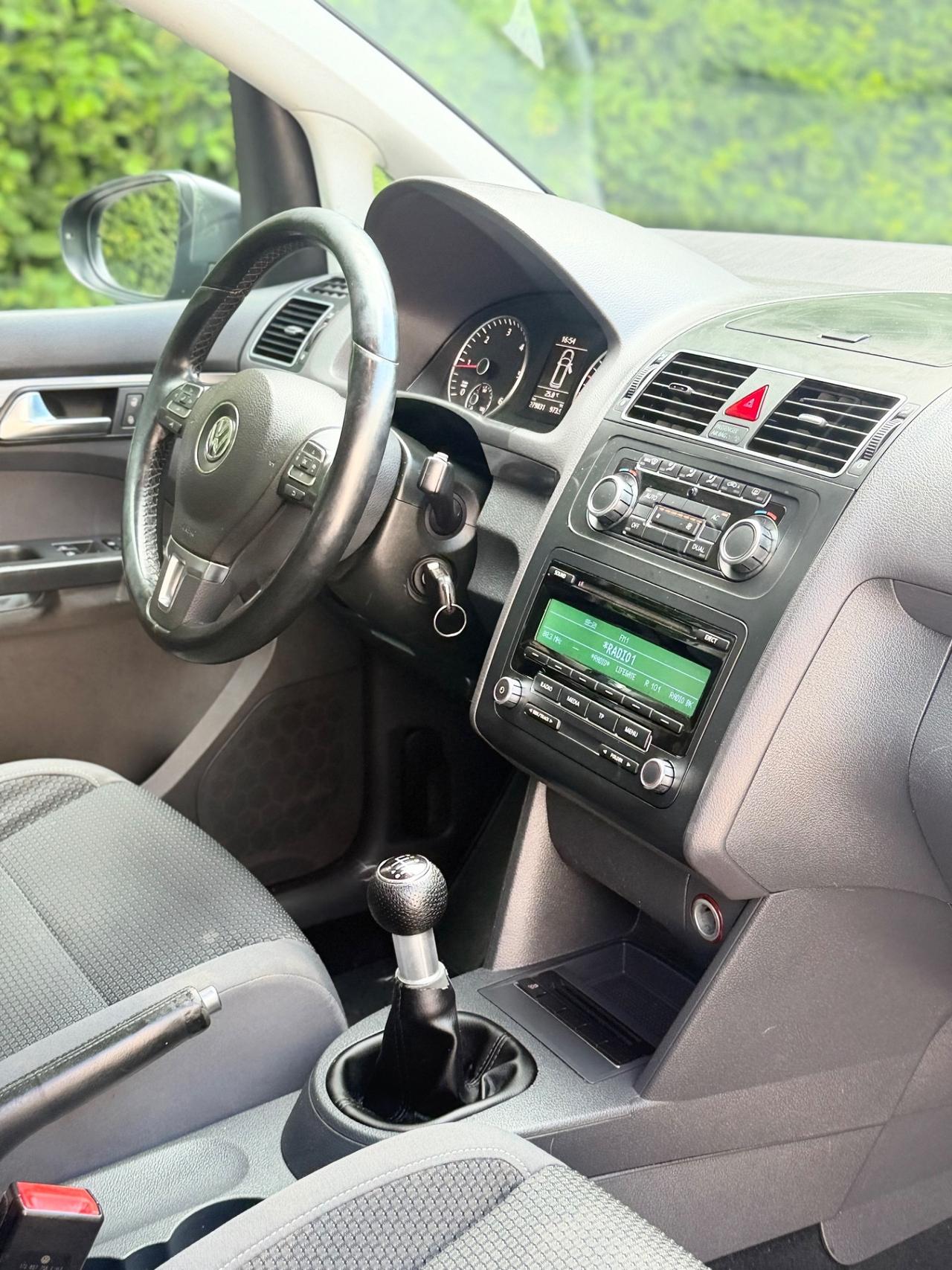 Volkswagen Touran 1.6 TDI 105cv 7 POSTI OK NEOPATENTATI