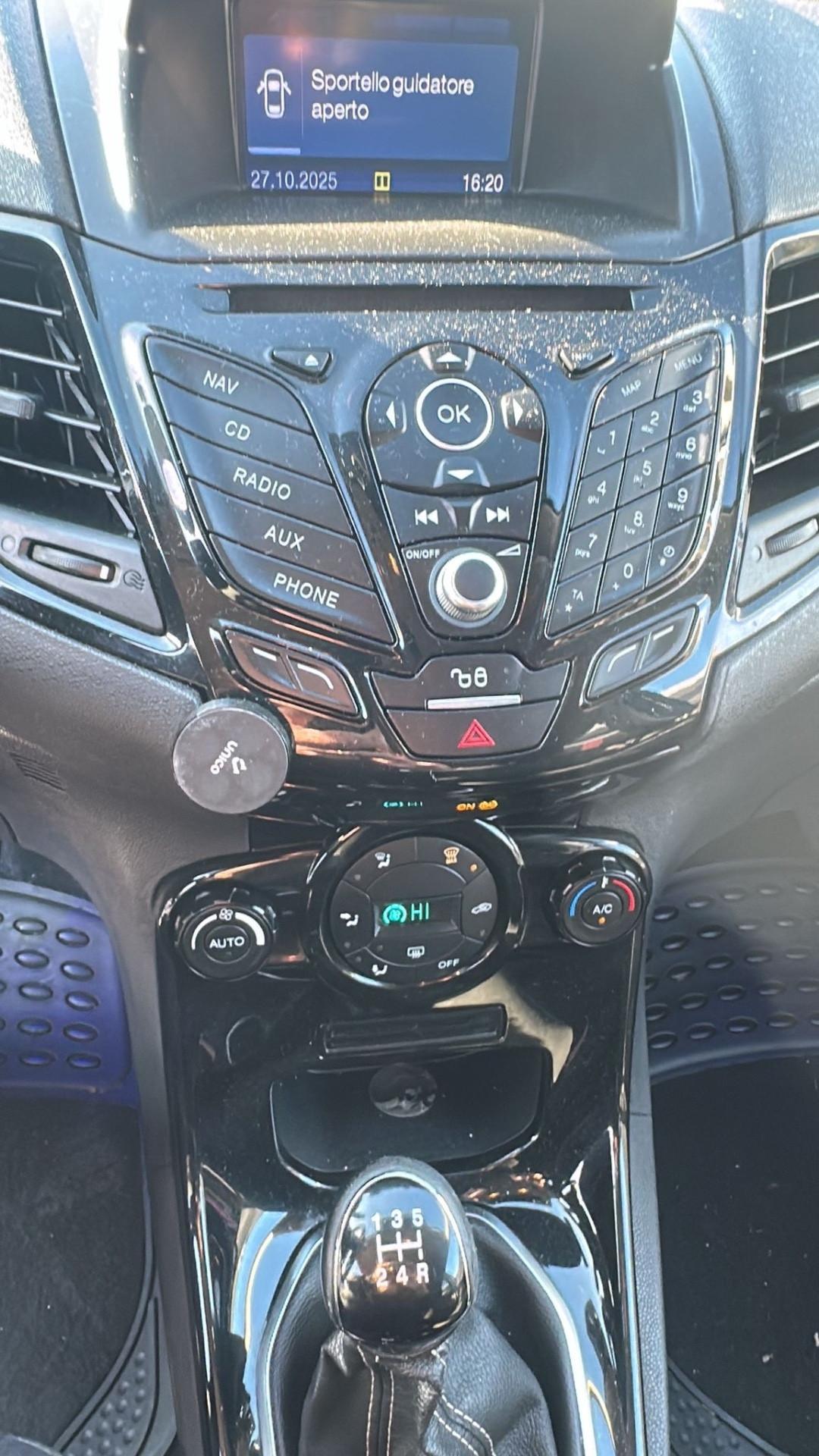 Ford Fiesta 1.0 80CV 5 porte Black & White Edition