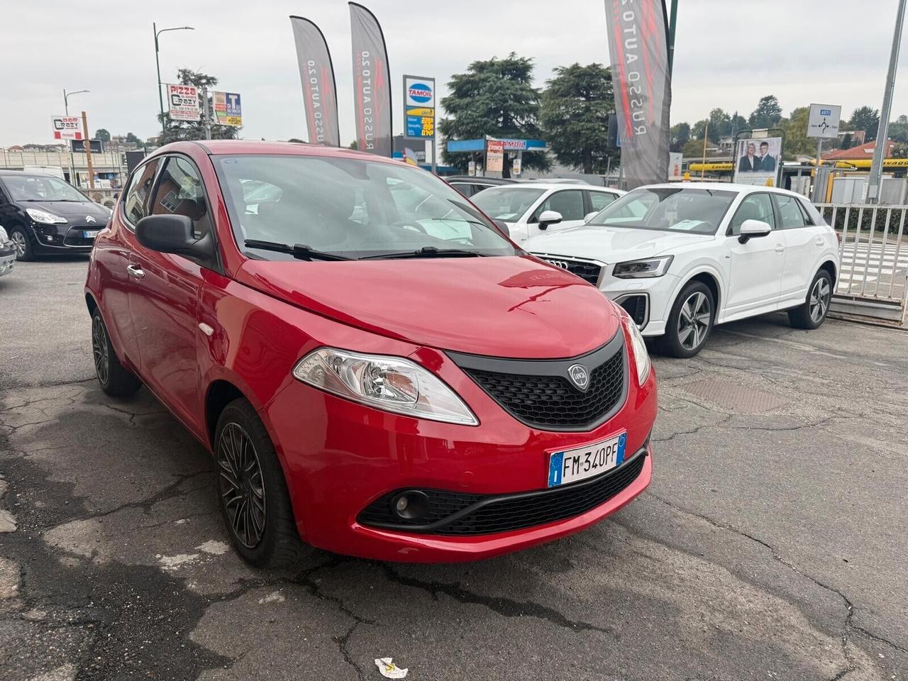 Lancia Ypsilon 1.2 69 CV 5 porte GPL Ecochic Gold