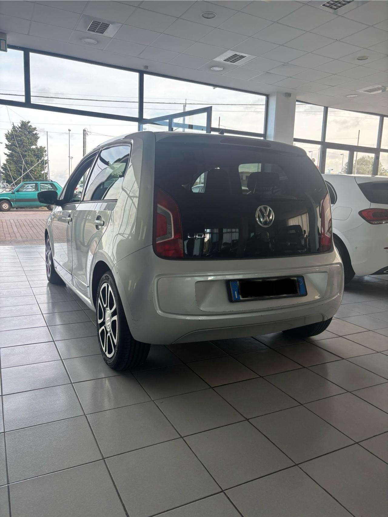 Volkswagen up! 1.0 75 CV 5p. high