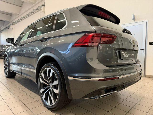 VOLKSWAGEN Tiguan 2.0 BiTDI SCR DSG 4MOTION Executive R-Line BMT