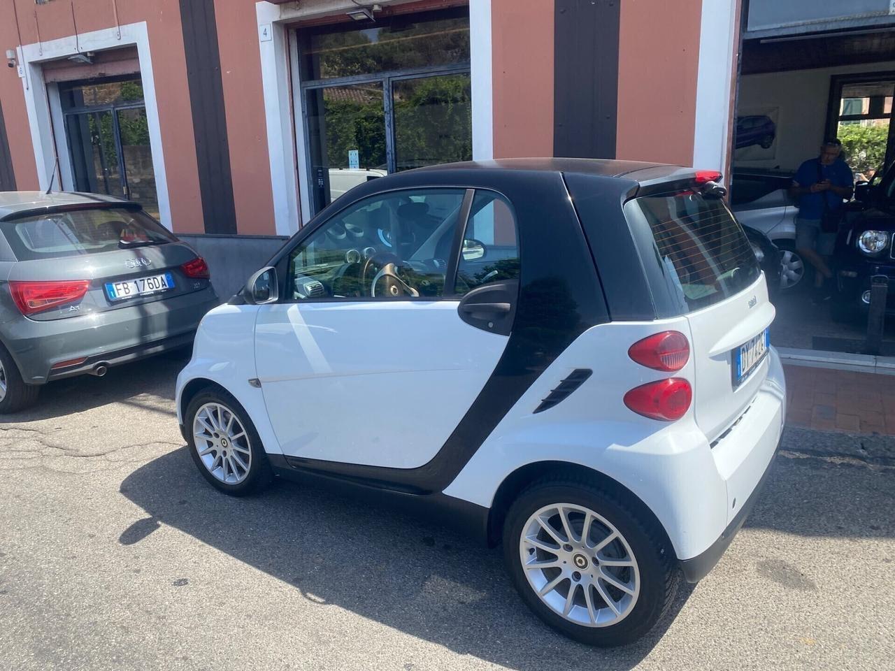 Smart ForTwo 1000 52 kW coupé passion