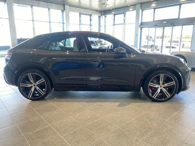 Porsche Macan EV Macan Turbo BEV 639 cv - IVA Esposta