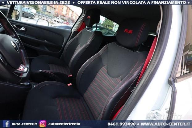 Renault Clio RS Trophy 220CV 5p AKRAPOVIC