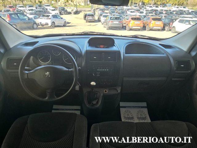 PEUGEOT Expert Tepee Mix 2.0 HDi 125CV Vetrato 9 POSTI 4X4