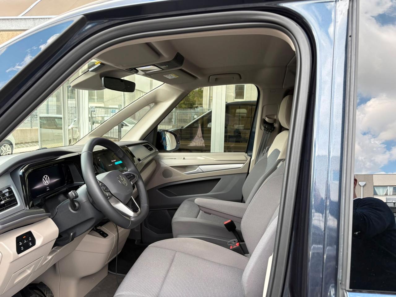 Volkswagen Multivan 2.0 TDI 150CV DSG Space 7 POSTI