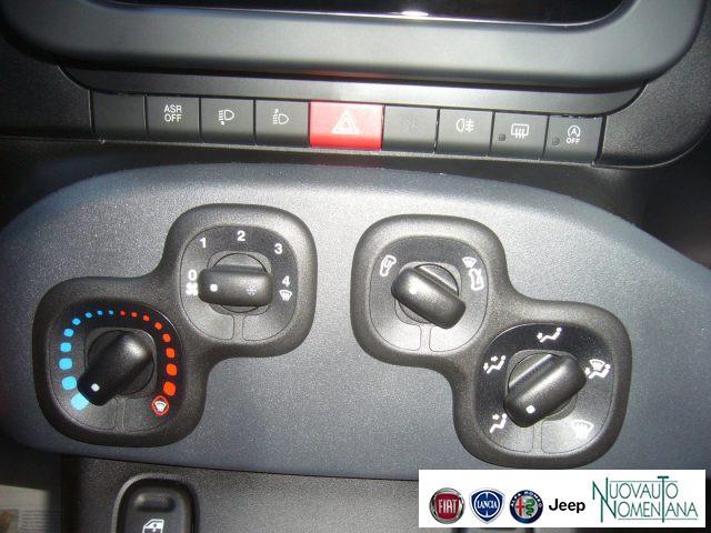FIAT Panda 1.0 FireFly S&S Hybrid 5°Posto Pack City Km0