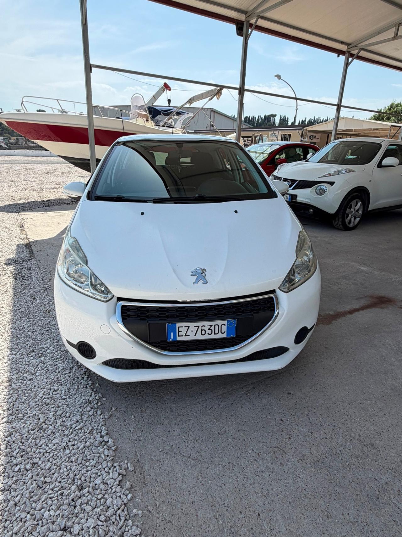 Peugeot 208 PureTech 5 porte Active
