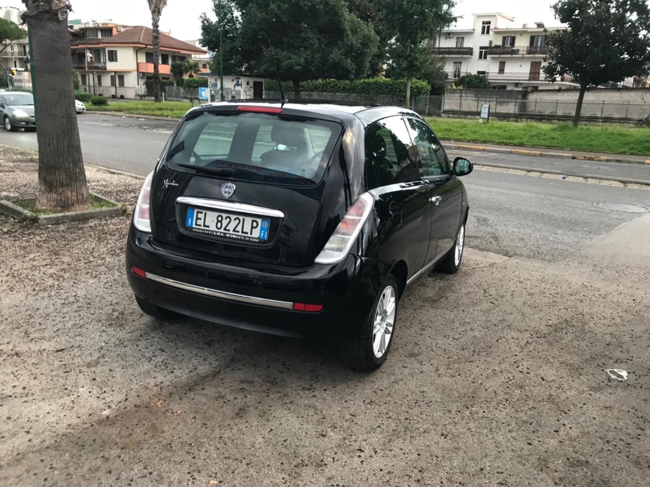 Lancia Ypsilon 1.2 69 CV Unyca ANNO 2012