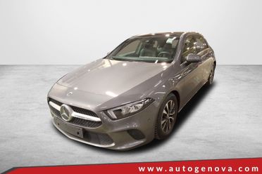 MERCEDES-BENZ A 180D 115CV 6M. BUSINESS SOLUTION ( FARI LED - TETTO PANORAMICO APR. - CRUISE - NAVI PREMIUM - PARK ASSIST )