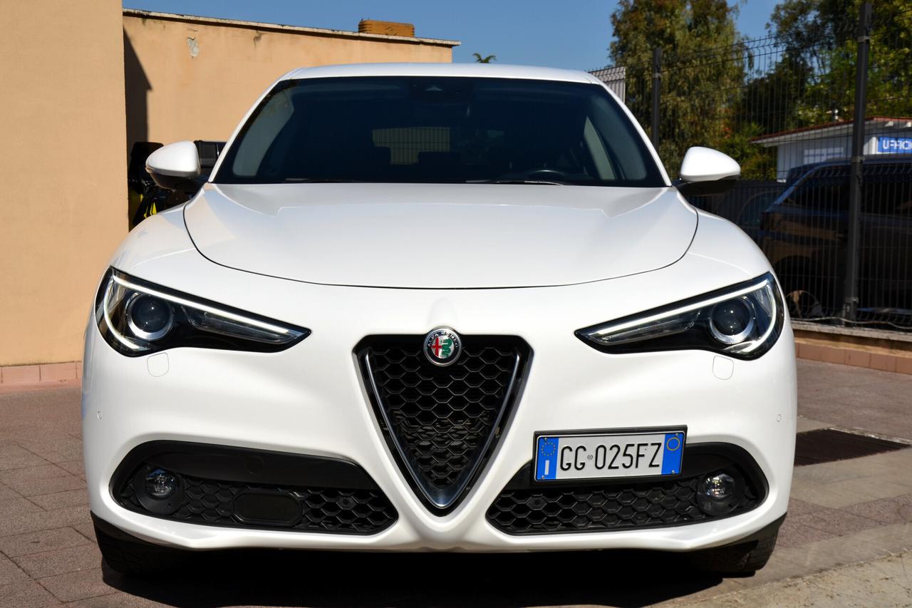 Alfa Romeo Stelvio 2.2 160CV AT8 **PREZZO VERO**LED-NAV-RCAM+PDC