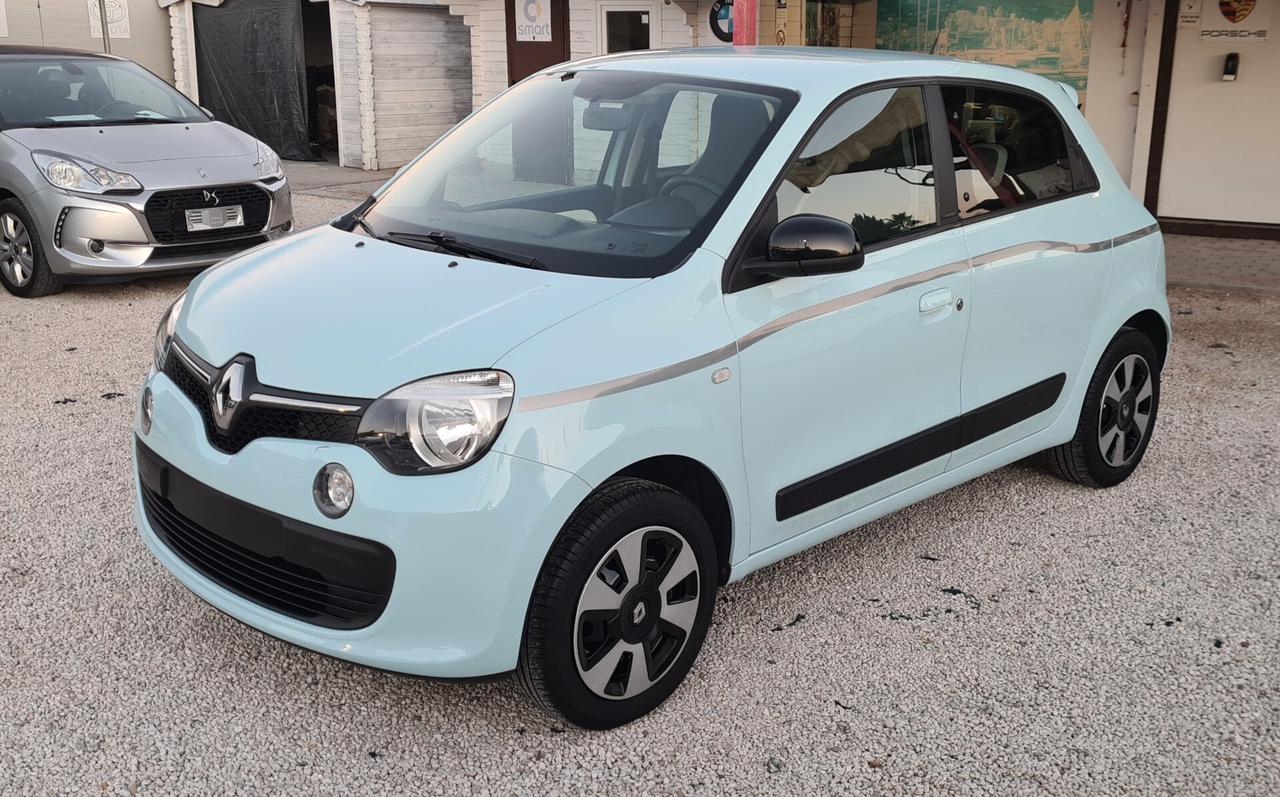 Renault Twingo 1.0 LIMITED NEO PATENTATI NESSUN VINCOLO DI FINANZIAMENTO