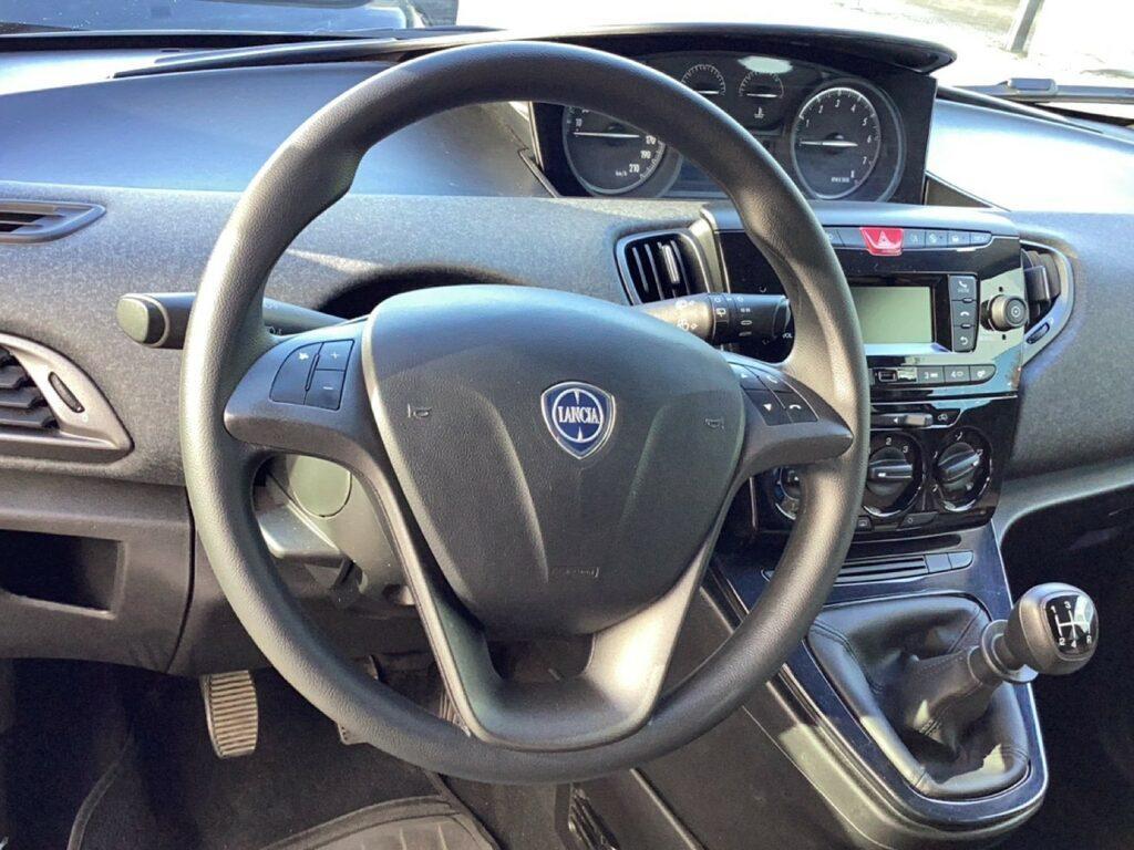 Lancia Ypsilon 5 Porte 1.2 Elefantino