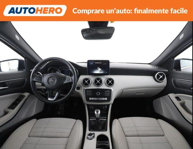 MERCEDES-BENZ A 180 d Sport