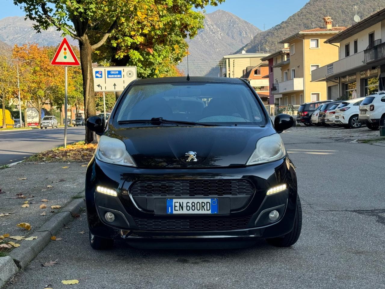 Peugeot 107 1.0 5p. Superga - NEOPATENTATI - GOMMATA NUOVA