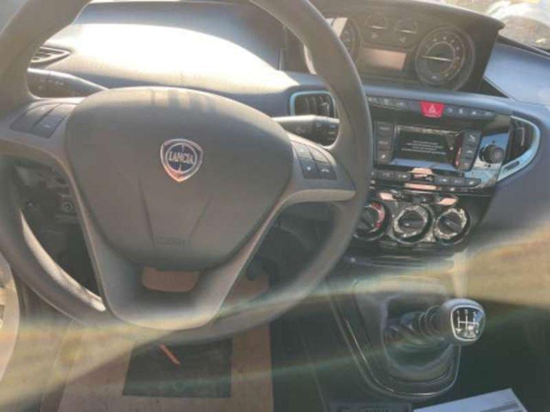 Lancia Ypsilon 1.0 FireFly Hybrid Oro