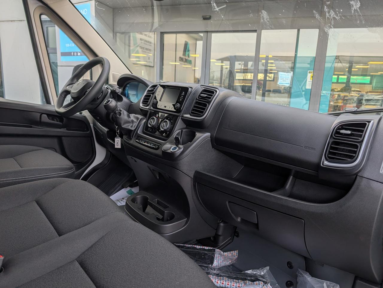 Peugeot 33 2.2 diesel 140cv L2H2