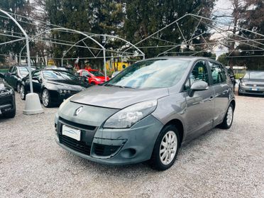 Renault Scenic X-Mod 1.6 Attractive