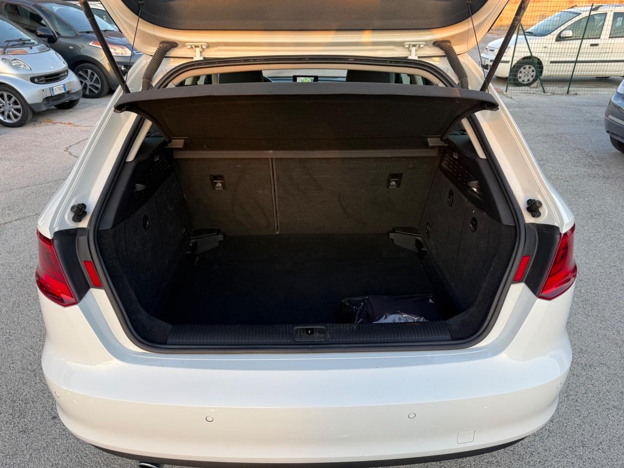 Audi A3 1.6 TDI clean diesel Ambition