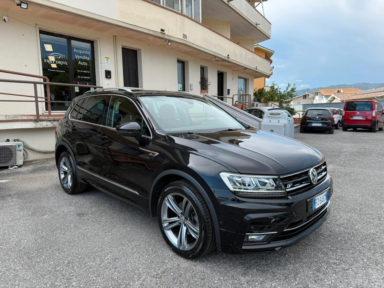 Volkswagen Tiguan 2.0 TDI SCR DSG 4MOTION Sport BMT