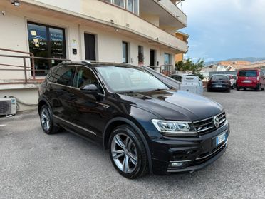 Volkswagen Tiguan 2.0 TDI SCR DSG 4MOTION Sport BMT