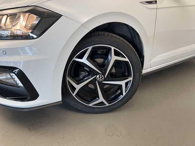 Volkswagen Polo 1.0 TSI DSG Sport