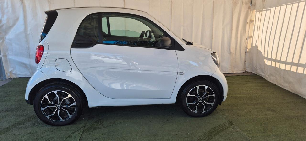 SMART FORTWO 1.0 70CV Adatta per neop. 06/2018