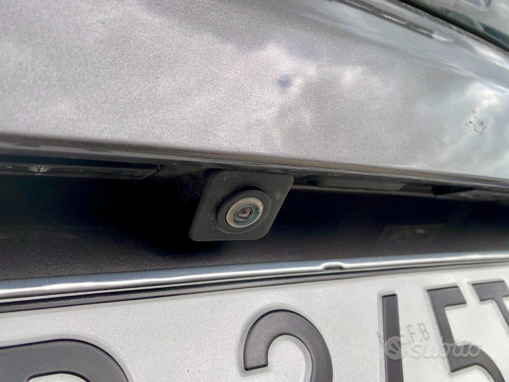 Peugeot 3008 HDi 130 CV Allure Navi Virtual Camera