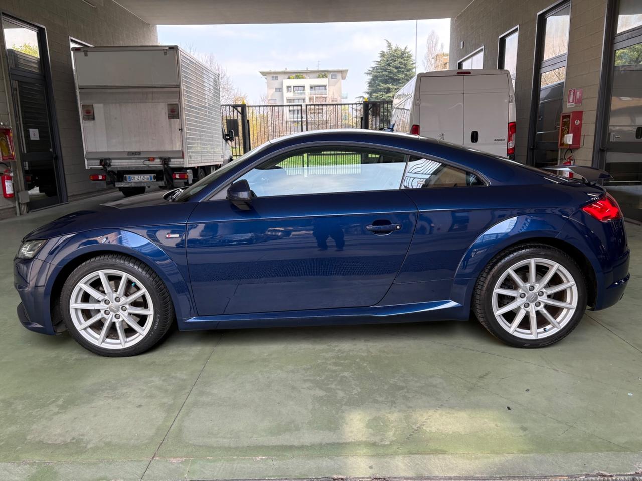 Audi TT Coupé 2.0 TDI ultra S line