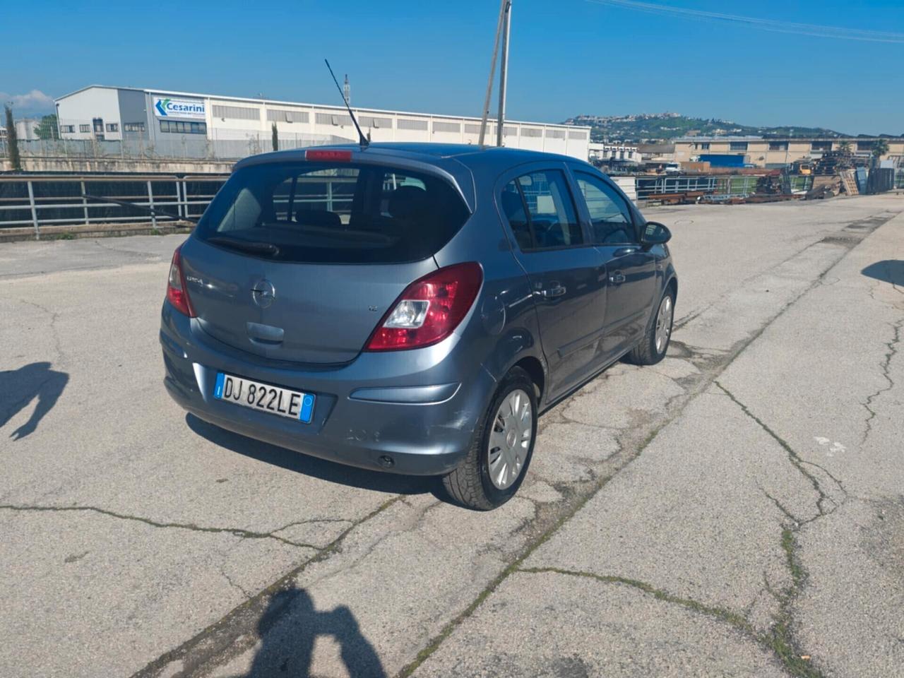 Opel Corsa 1.2 5 porte Enjoy