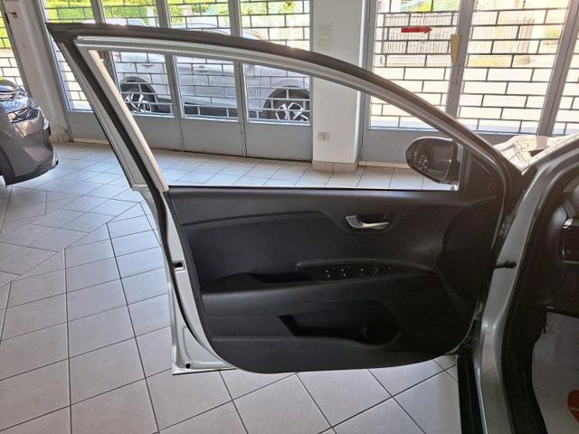KIA Stonic 1.0 T-GDi 120 CV MHEV DCT Style