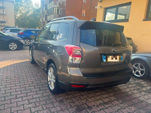 SUBARU Forester 2.0i Style