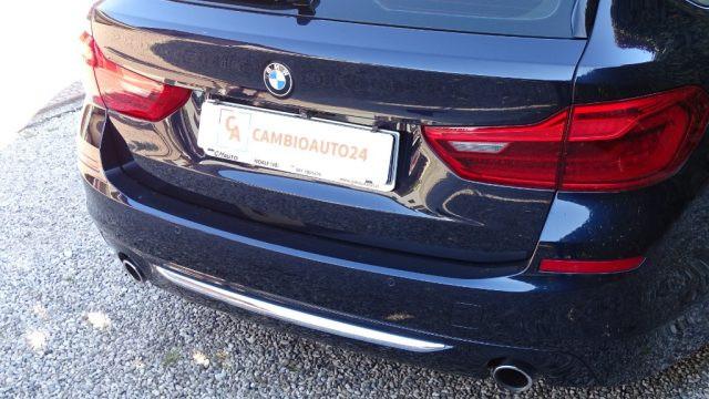 BMW 530 d xDrive 249CV Touring Luxury, Garanzia..